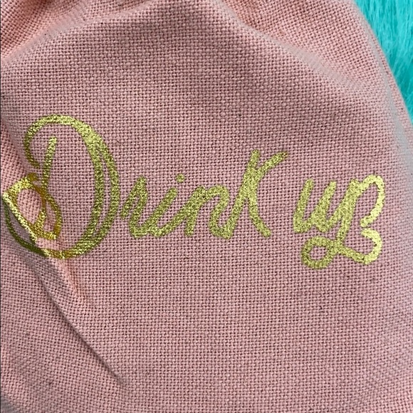 Floor 9 Drink Up Flask and Bag - Picture 3 of 12